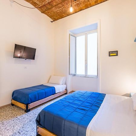 Via Milano Central Station Apartment Naples Exterior photo